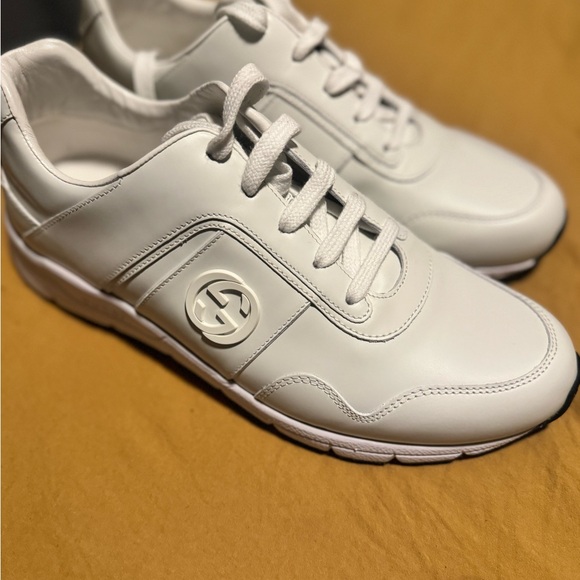 White Gucci Authentic Interlocking Womens Sneakers - Picture 2 of 5